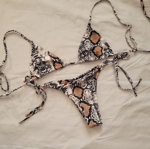 Zaful Snakeskin Print String Bikini Set